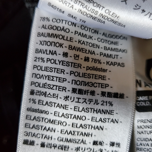 LEVI'S |  724 High Rise Straight Black Denim Jeans 30" inseam (Size 26) - Picture 7 of 7